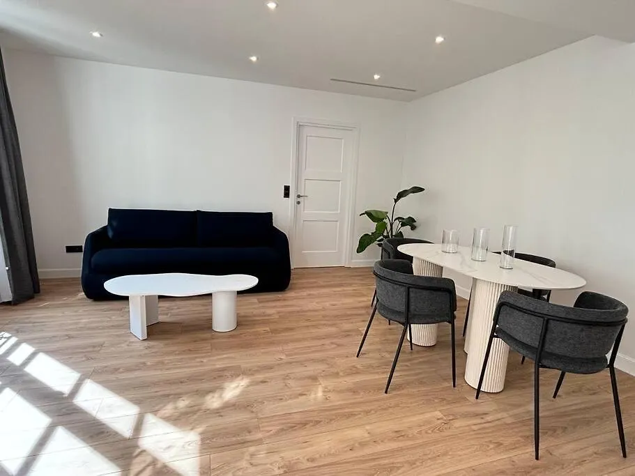 Apartment Renovated Near Tuileries And Concorde *