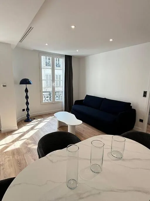 Renovated Near Tuileries And Concorde Apartamento